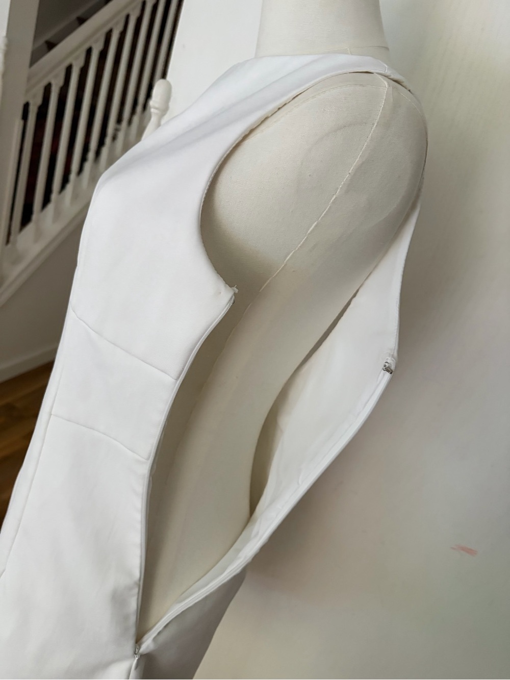 Peppermayo White Sleeveless Backless Mini Shift Dress, Small, NWOT - Picture 8 of 10
